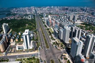 岳陽經(jīng)開區(qū)加大招商引資力度 爭當(dāng)“領(lǐng)頭雁”